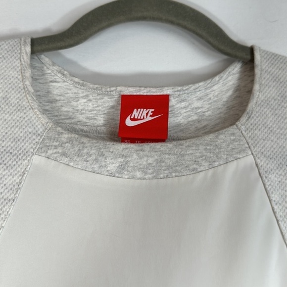 Nike White & Grey Tank Top with Front Strings & Front Mesh - Picture 4 of 7